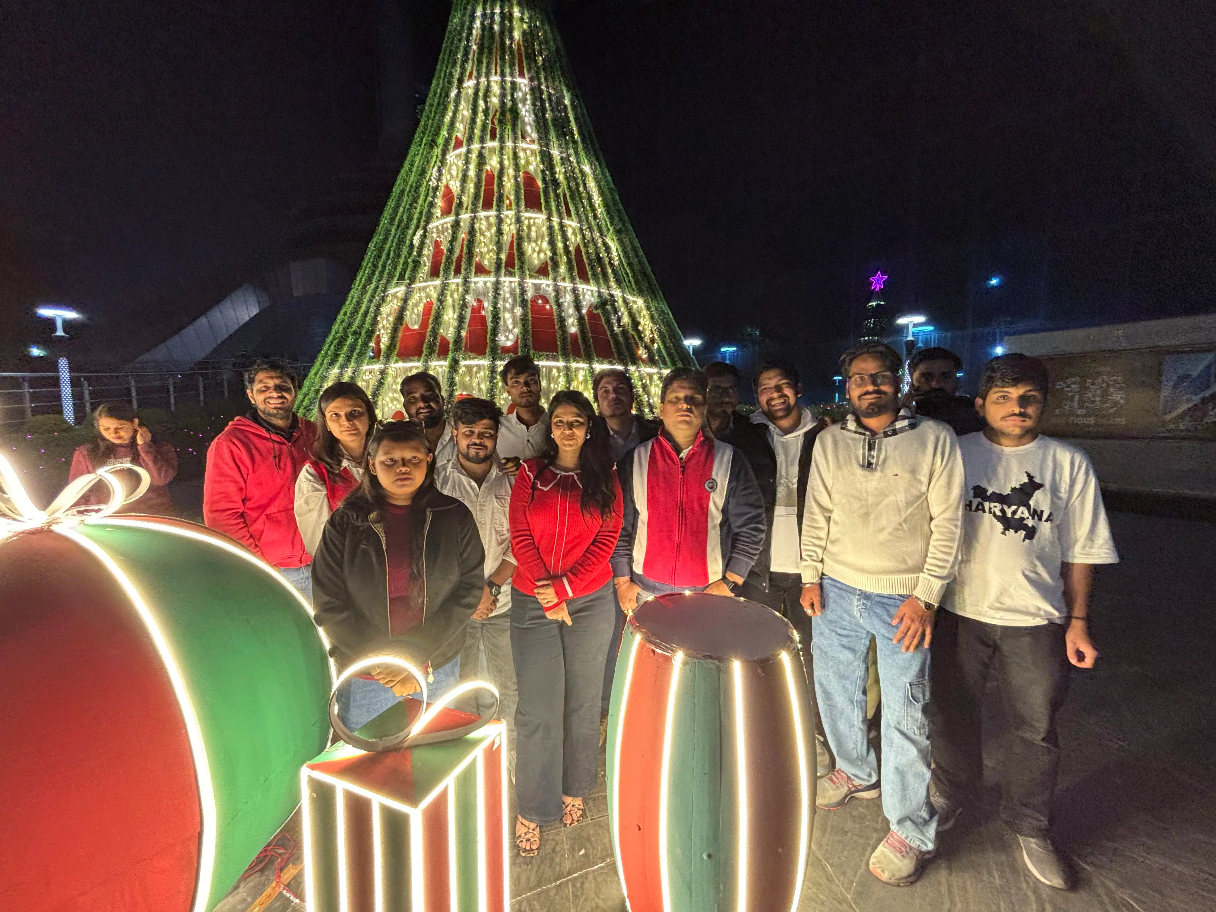 Life at Kuchoriya TechSoft /images/career/Image0011.webp