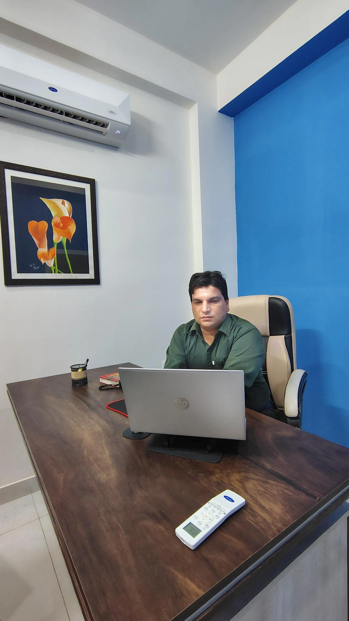 Life at Kuchoriya TechSoft /images/career/Image32.webp